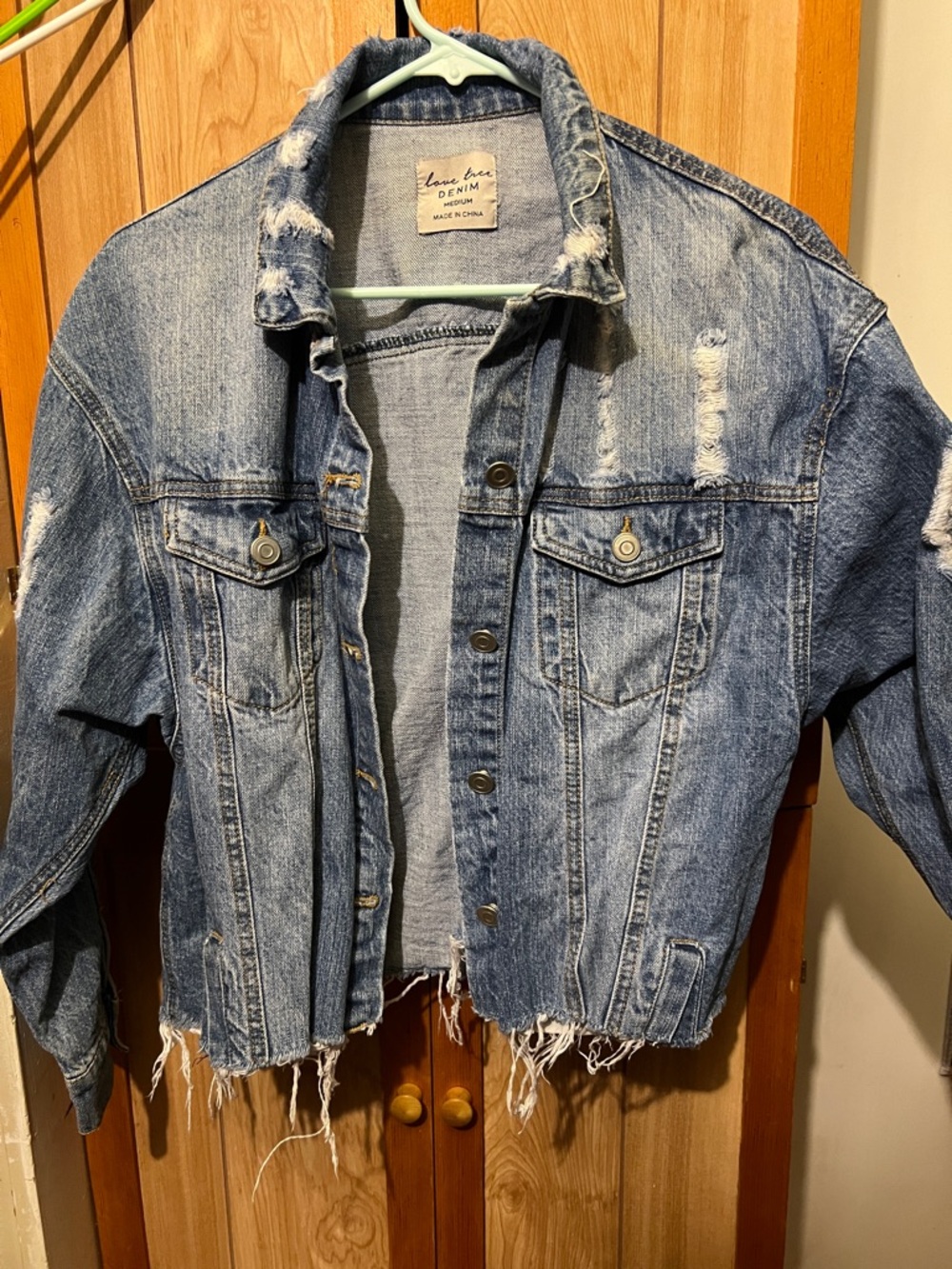 Jean jacket - Picture 1 of 4